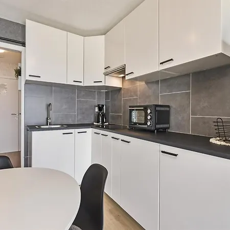 In With Sea Views 아파트