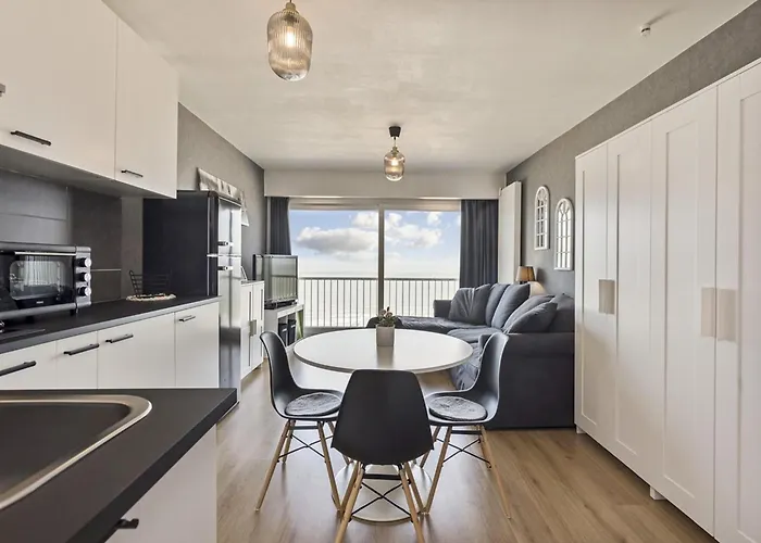 In With Sea Views בלנקנברג