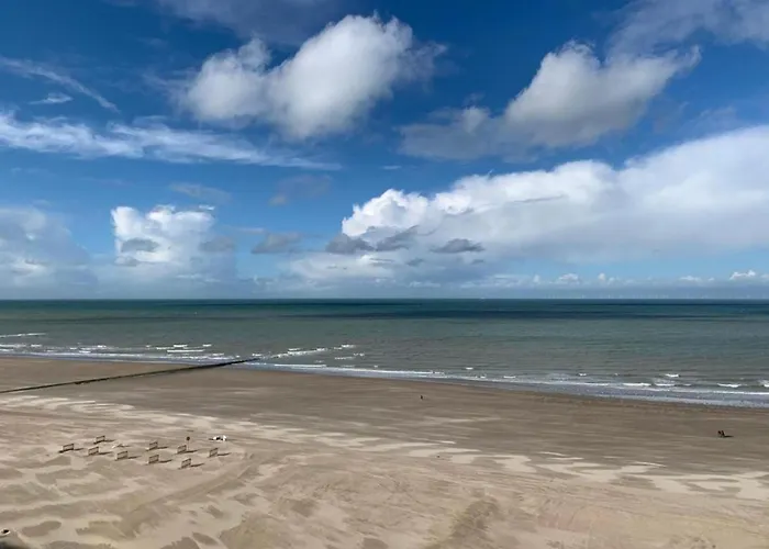 דירה In With Sea Views בלנקנברג