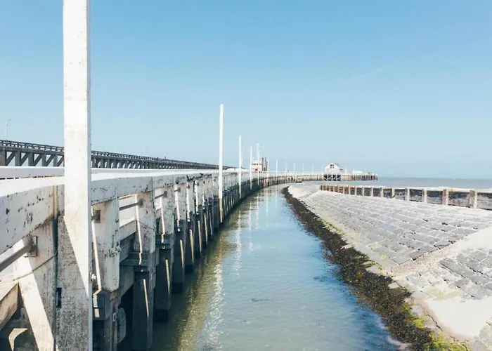 In With Sea Views דירה *